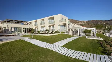 Giannoulis Grand Bay Resort