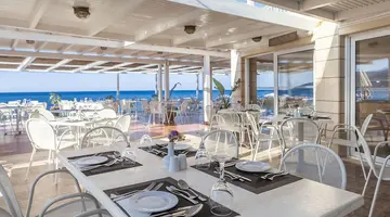 Giannoulis Grand Bay Resort