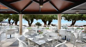 Giannoulis Santa Marina Beach Resort