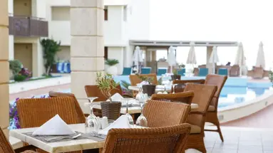 Giannoulis Santa Marina Plaza
