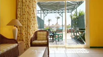 GIFTUN AZUR BEACH RESORT