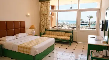 Giftun Azur Beach Resort ***
