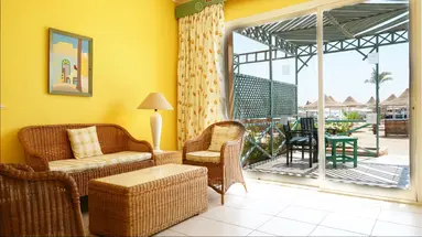 GIFTUN AZUR BEACH RESORT