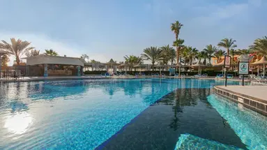 GIFTUN AZUR RESORT