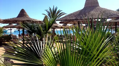 GIFTUN AZUR RESORT