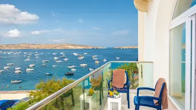 Gillieru Harbour Hotel