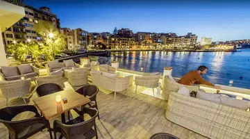 Gillieru Hotel