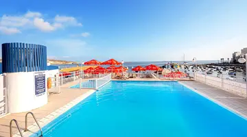 Gillieru Hotel