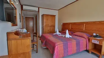 Gillieru Hotel