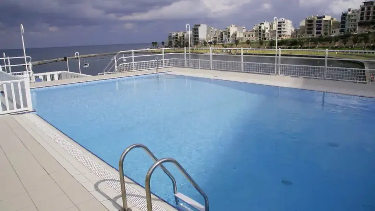 Gillieru Hotel