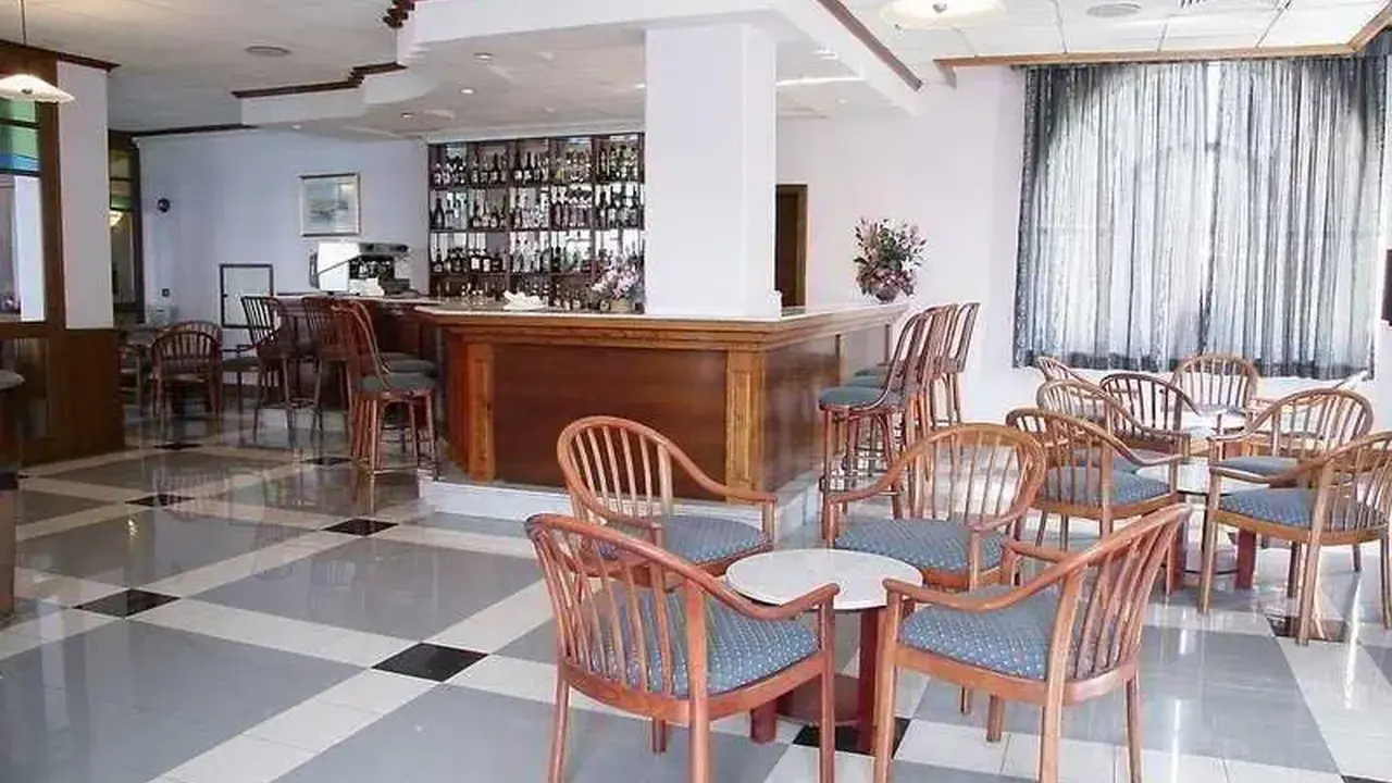 Gillieru Hotel