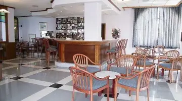 Gillieru Hotel