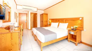 Gillieru Hotel