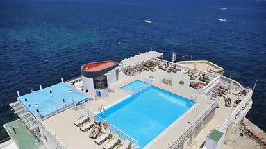 Gillieru Hotel