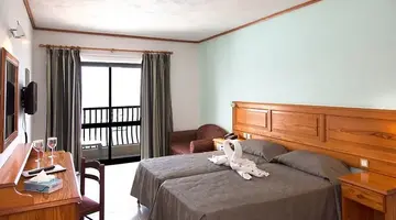 Gillieru Hotel