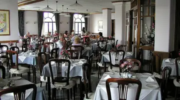 Gillieru Hotel