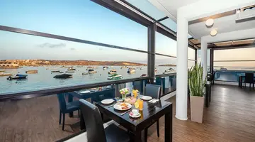 Gillieru Hotel