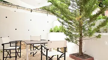Gina Studios