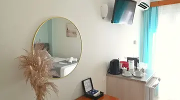 Gina Studios