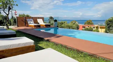 Gina Studios