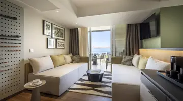 Girandella Maro Suites & Villas