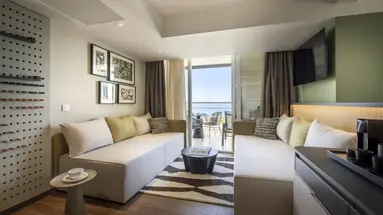 Girandella Maro Suites & Villas
