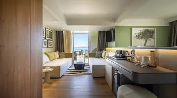 Girandella Maro Suites & Villas