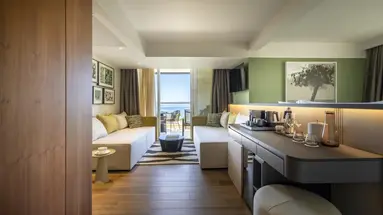 Girandella Maro Suites & Villas