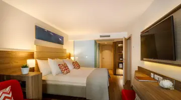 GIRANDELLA RESORT VALAMAR COLLECTION FAMILY HOTEL