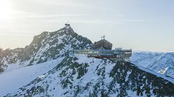 Glacier Hotel Grawand