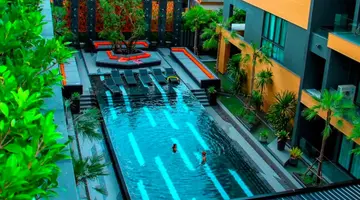 Glam Habitat Hotel