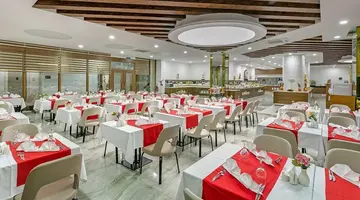 GLAMOUR RESORT & SPA