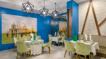 GLAMOUR RESORT & SPA