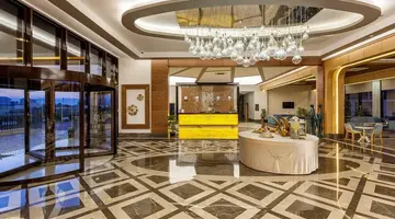 GLAMOUR RESORT & SPA