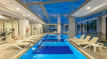 GLAMOUR RESORT & SPA