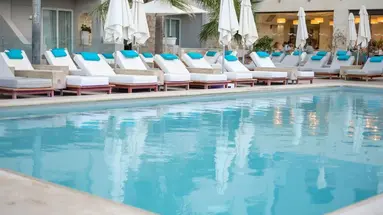 GLAROS HOTEL