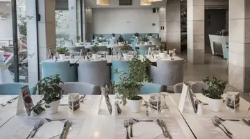 Glaros Hotel