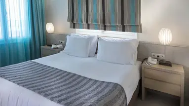 GLAROS HOTEL