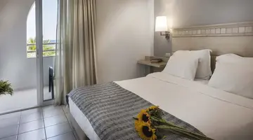 GLAROS HOTEL