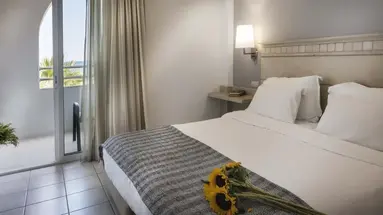 Glaros Hotel