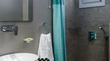 Glaros Hotel
