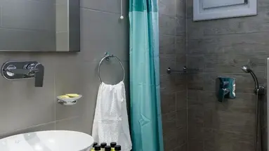 Glaros Hotel