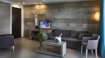 Glaros Hotel