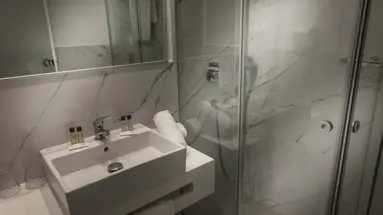 Glaros Hotel