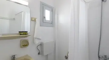 Glaros Hotel