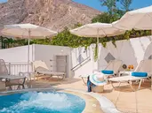 Glaros Hotel