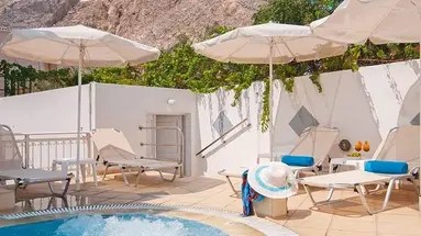 Glaros Hotel