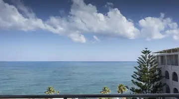 Glaros Hotel