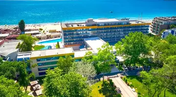 Glarus Beach