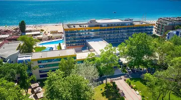 Glarus Sunny Beach